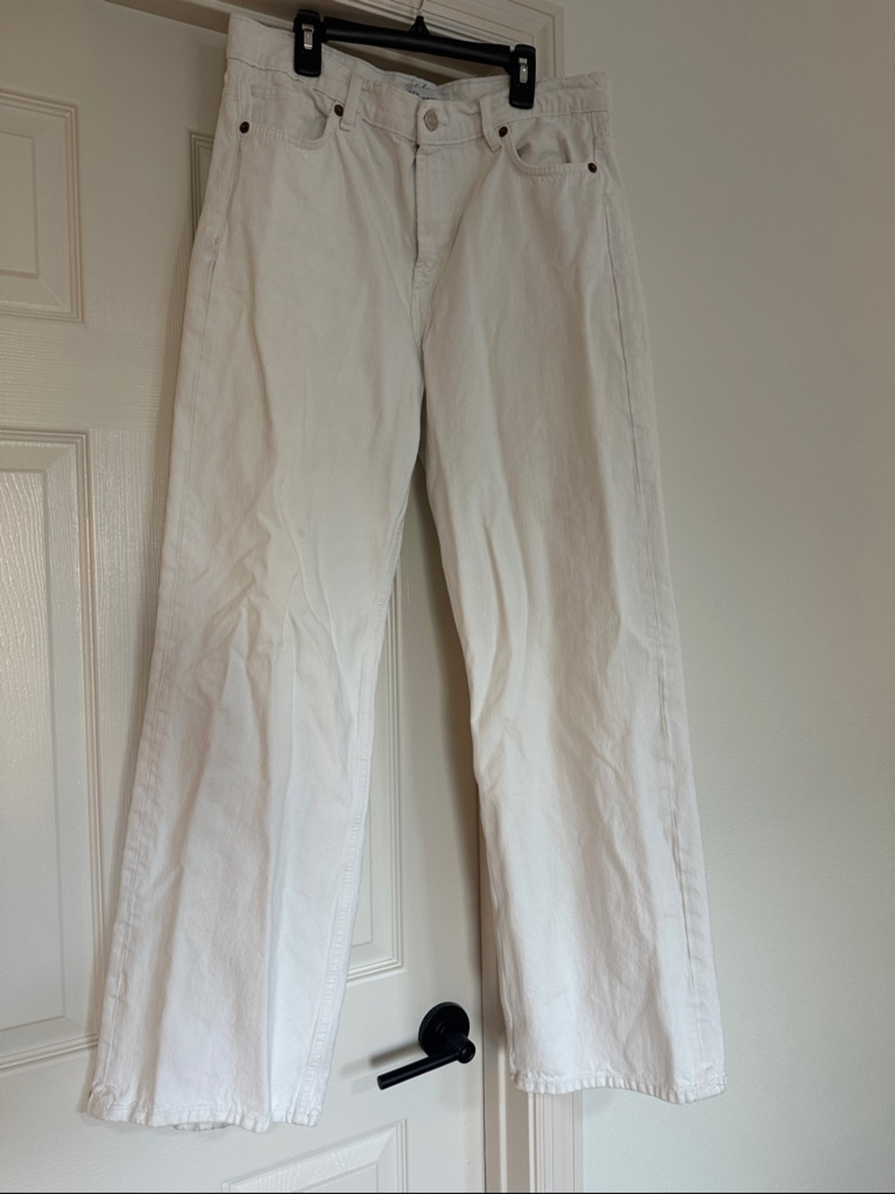 Zara White Wide-Leg Jeans